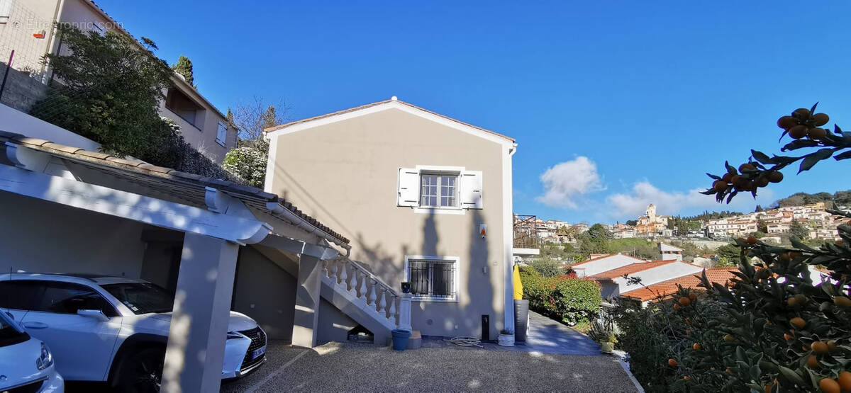 Maison à LA TURBIE