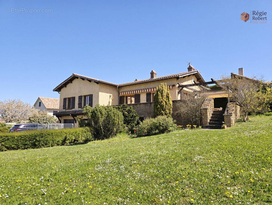 Maison à POMMIERS