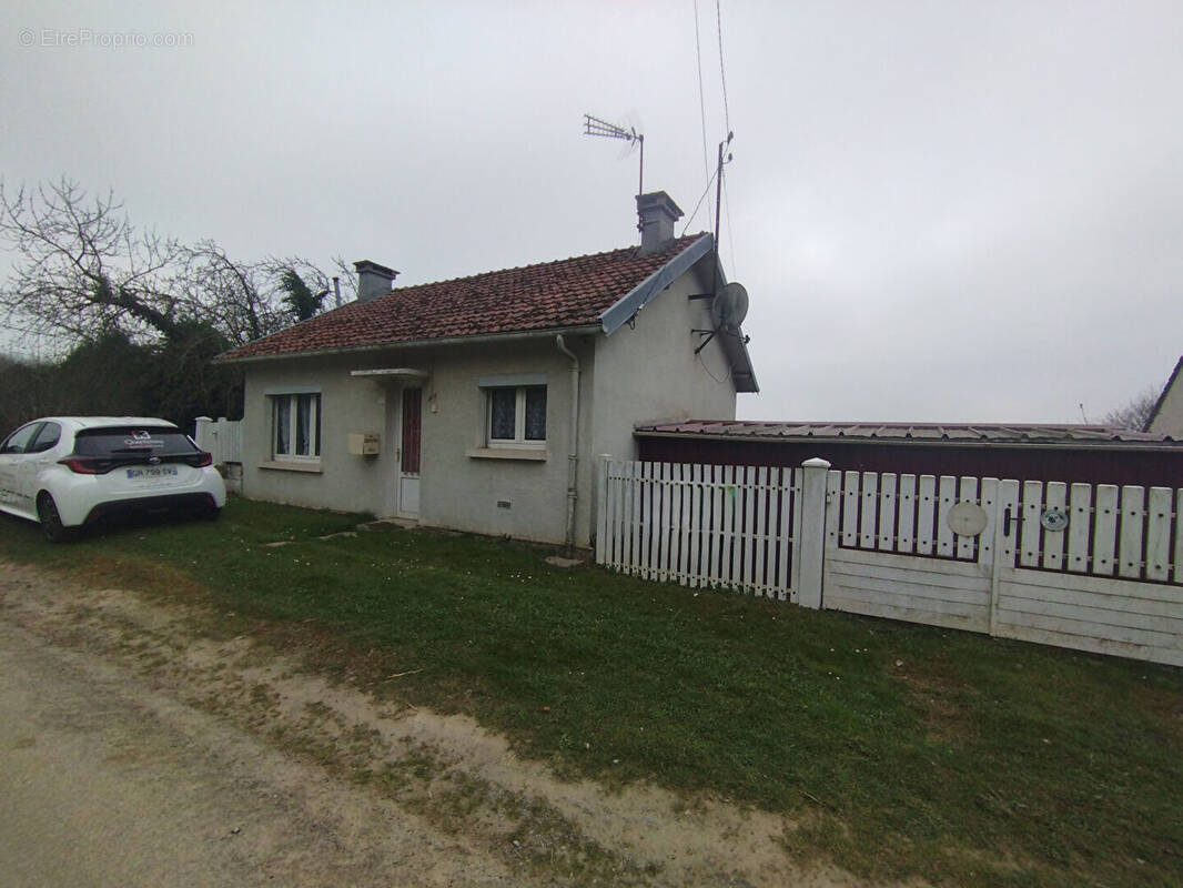 Maison à GRONARD