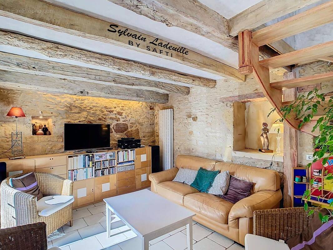 Photo 1 - Maison à MEYRALS