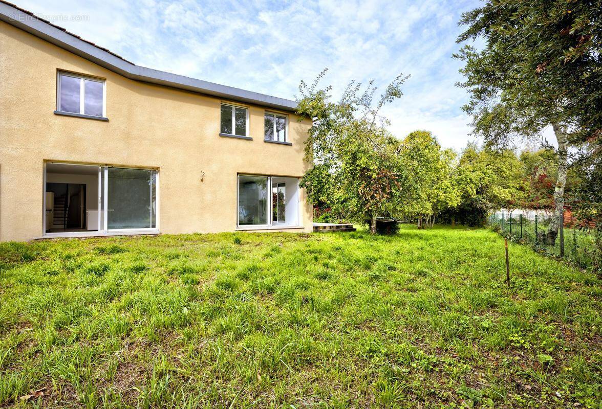 Maison à GRADIGNAN
