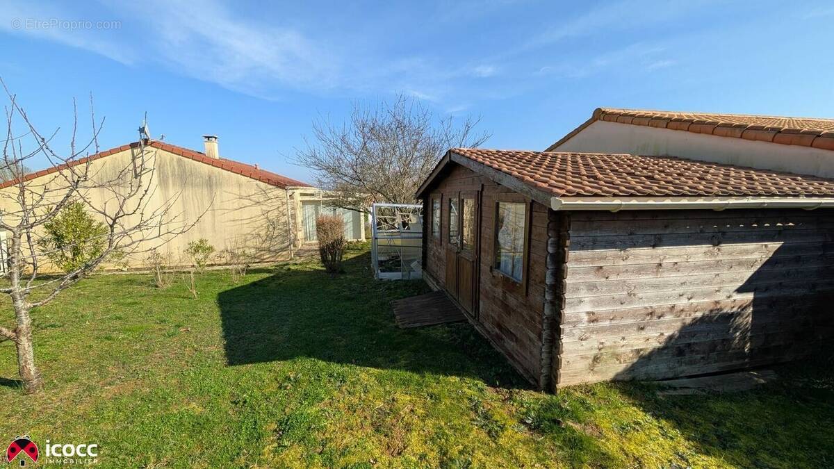 Maison à MAREUIL-SUR-LAY-DISSAIS