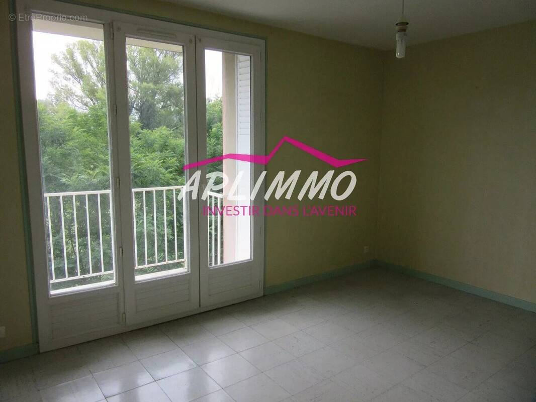 Appartement à LE TEIL