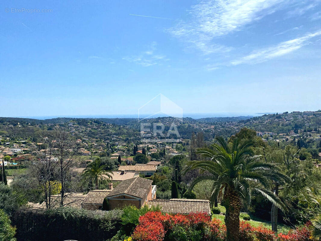 Appartement à VENCE