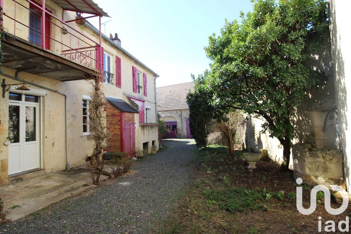 Photo 1 - Appartement à POUGUES-LES-EAUX
