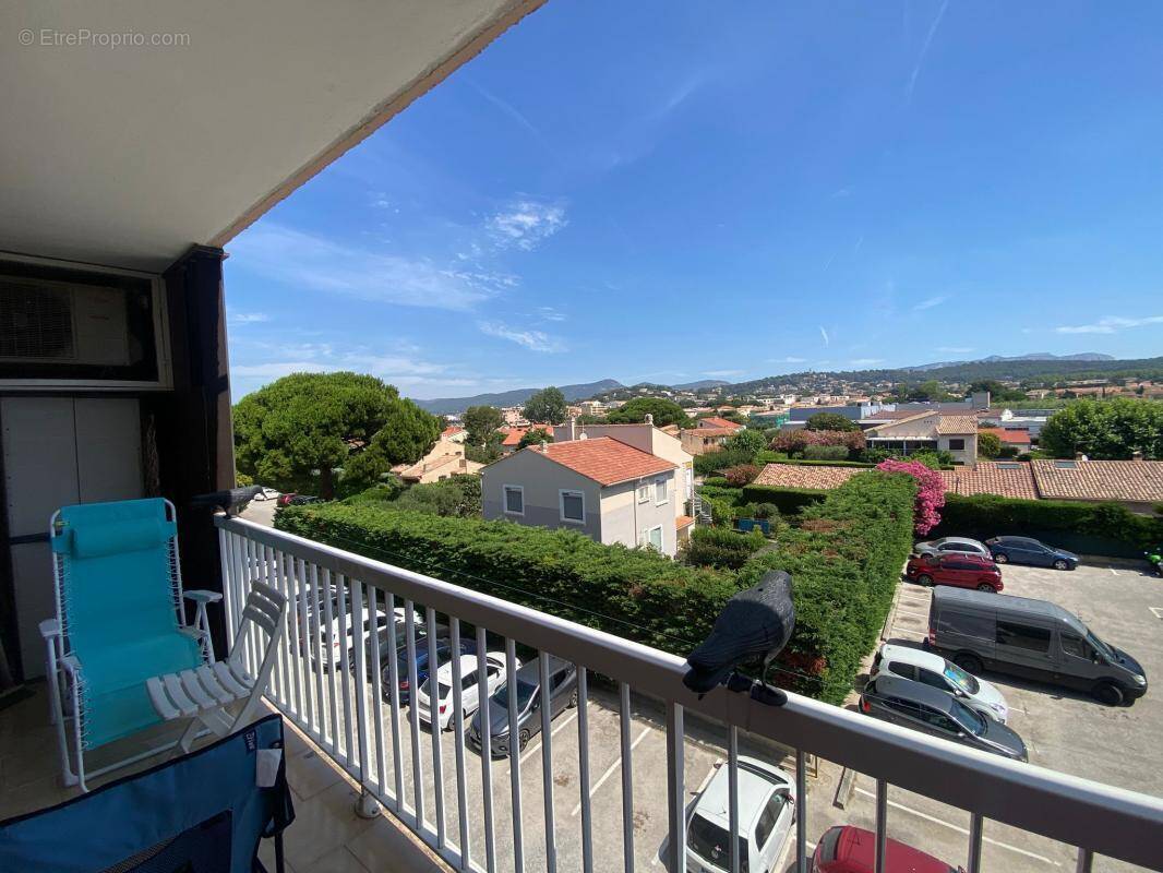 Appartement à SIX-FOURS-LES-PLAGES