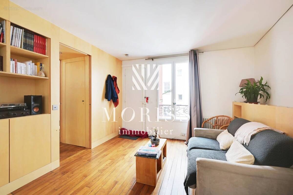 Appartement à PARIS-17E