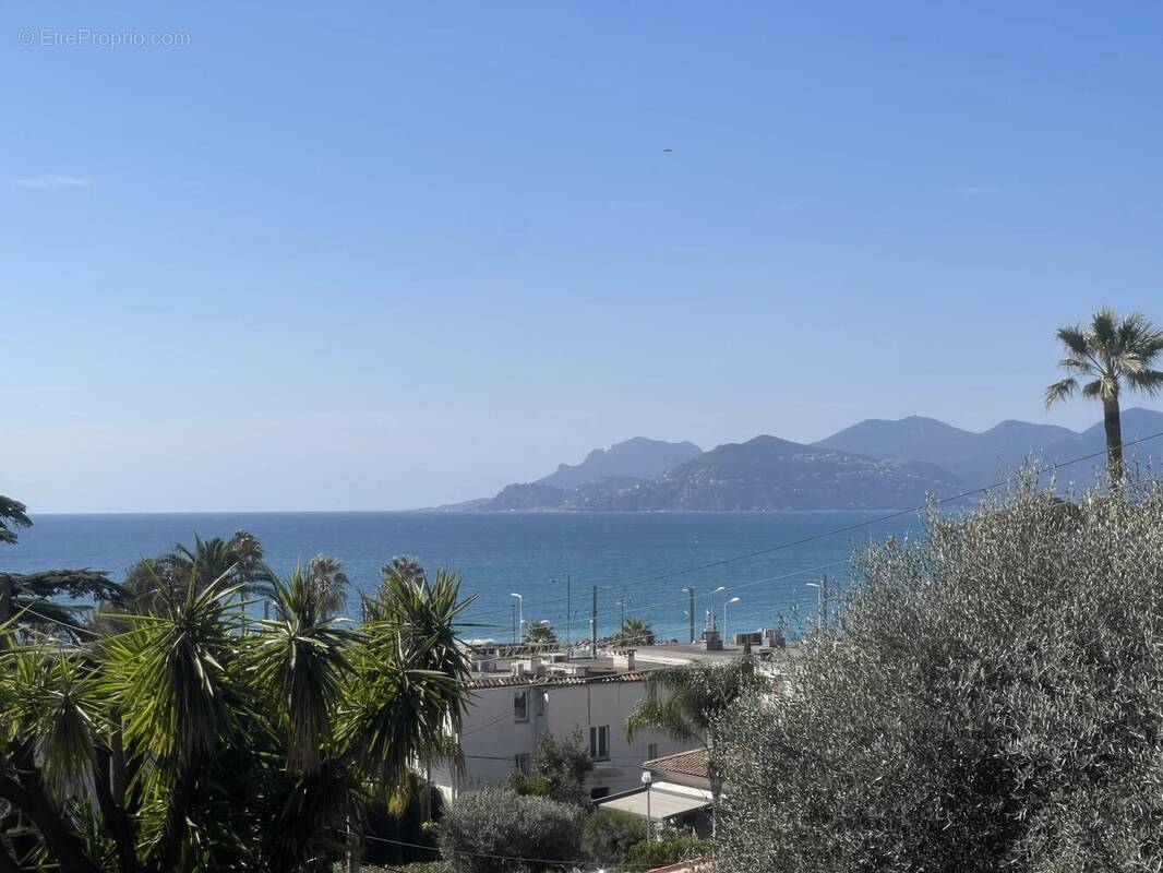 Appartement à CANNES