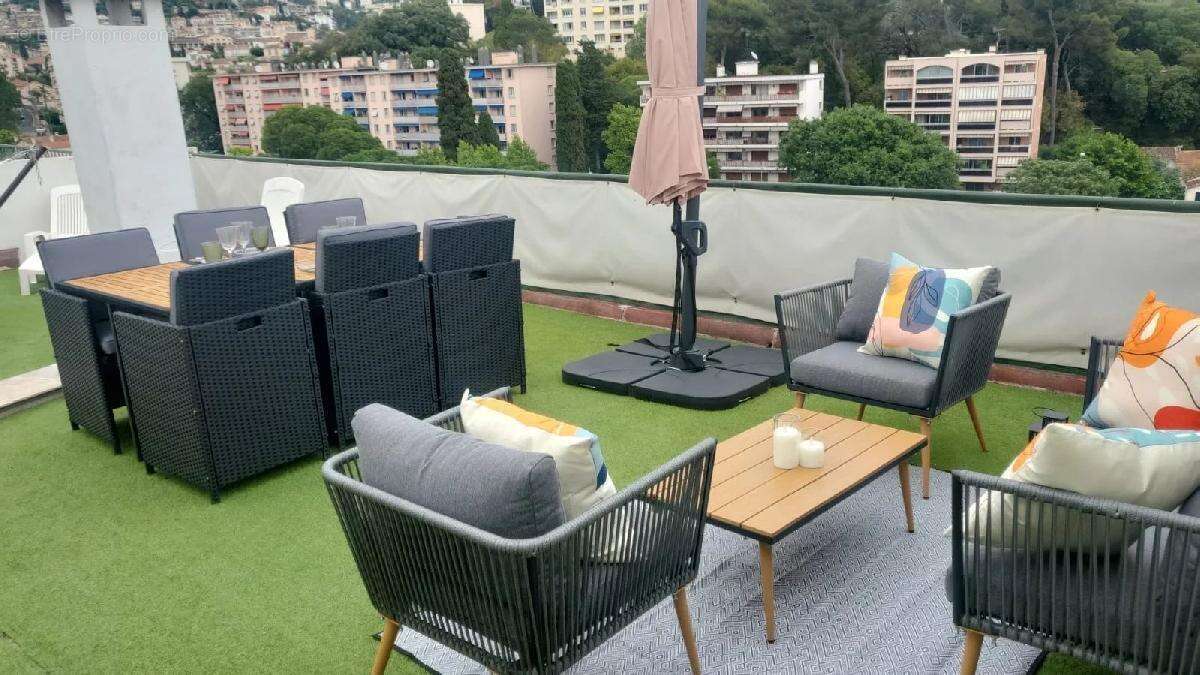 Appartement à LE CANNET
