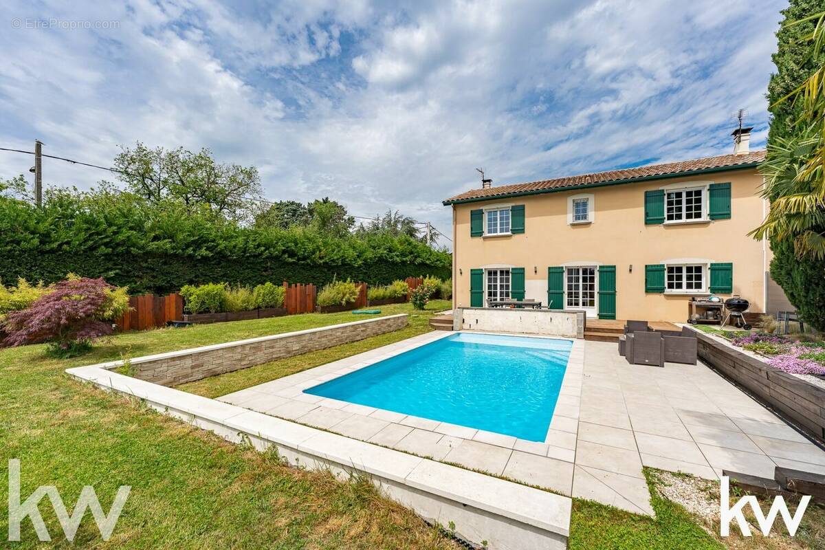 Maison à DARDILLY