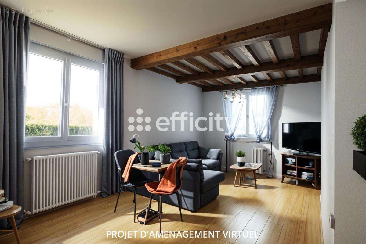 Maison à CLUNY