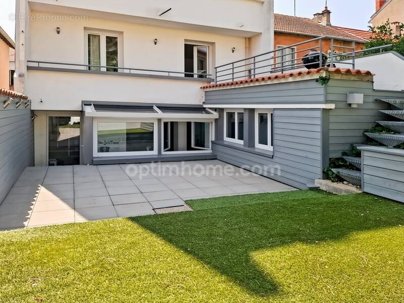 Appartement à VICHY