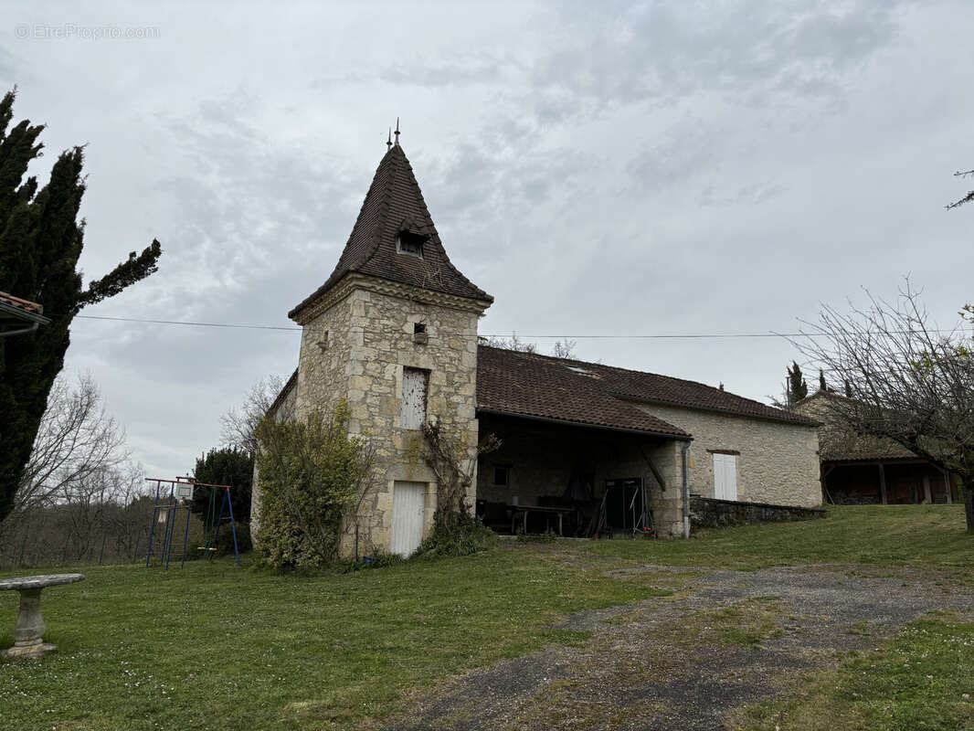 Maison à CAUZAC