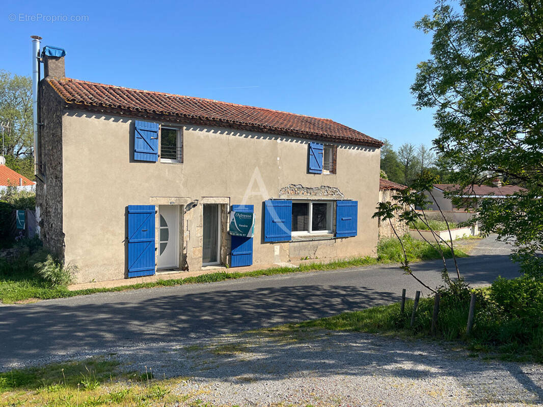 Maison à LANDERONDE