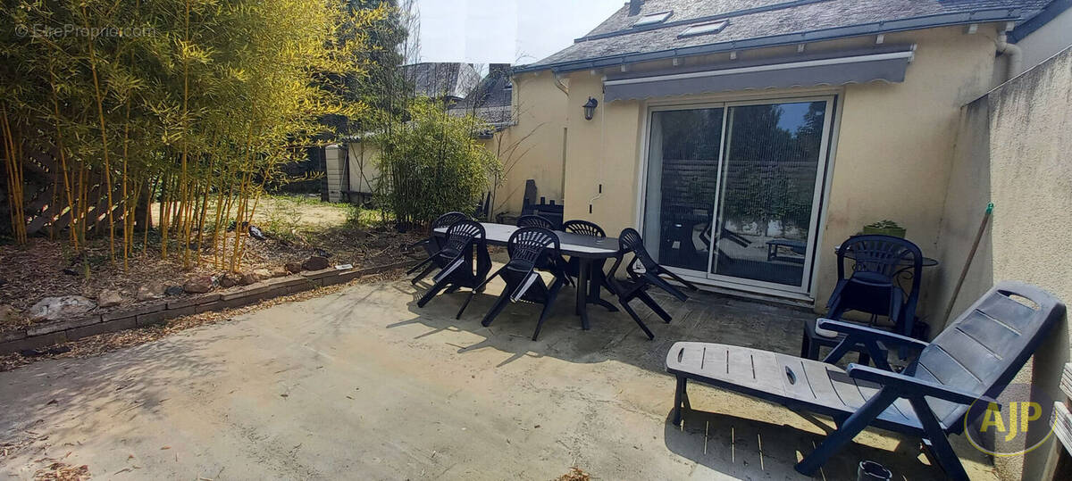 Maison à ISSE