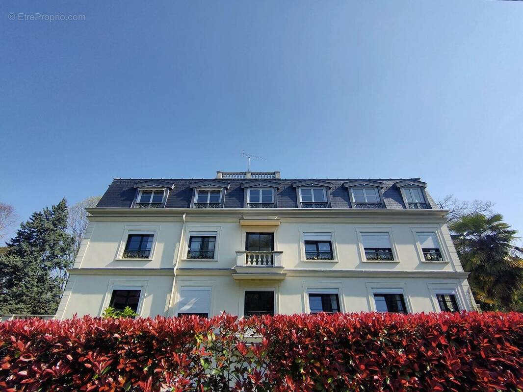Appartement à LOUVECIENNES