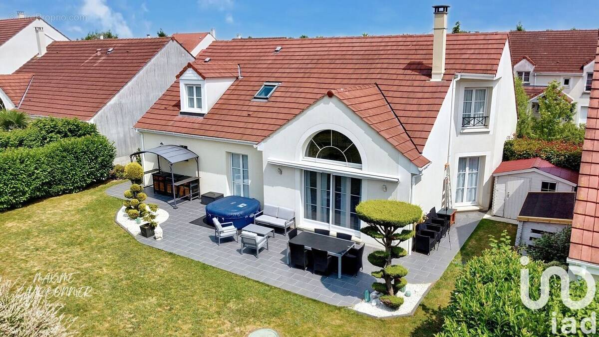 Photo 1 - Maison à CESSON