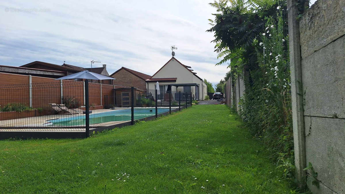 Maison à FRESNES-SUR-ESCAUT
