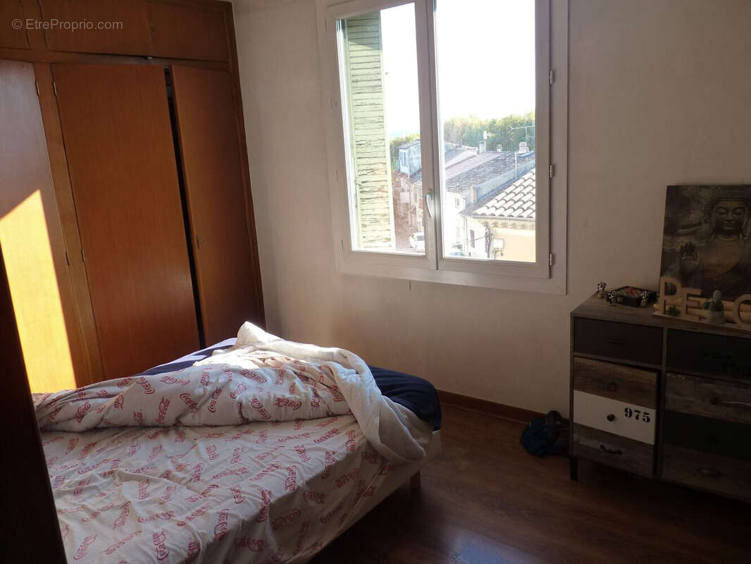 Appartement à SAINTE-TULLE