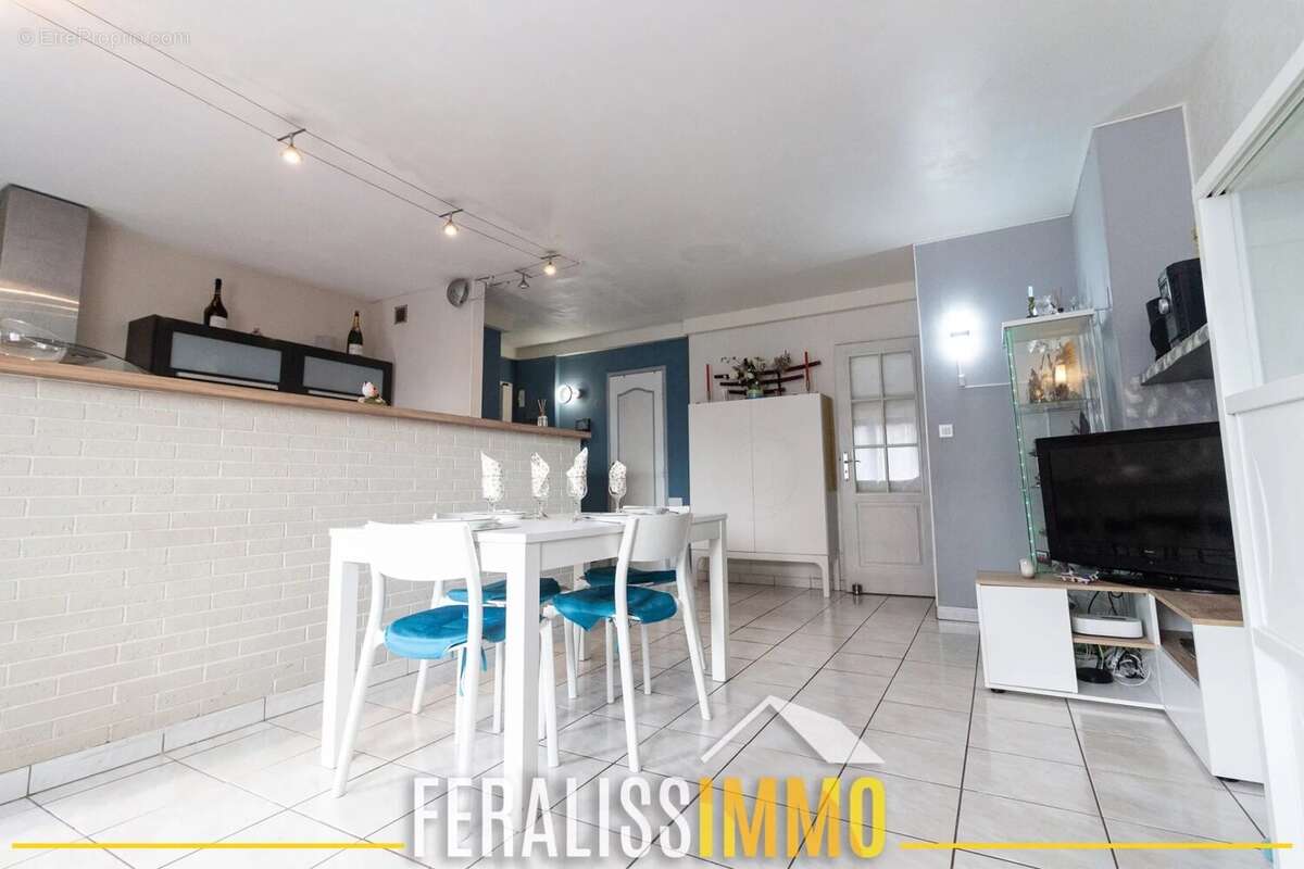 Appartement à ERAGNY