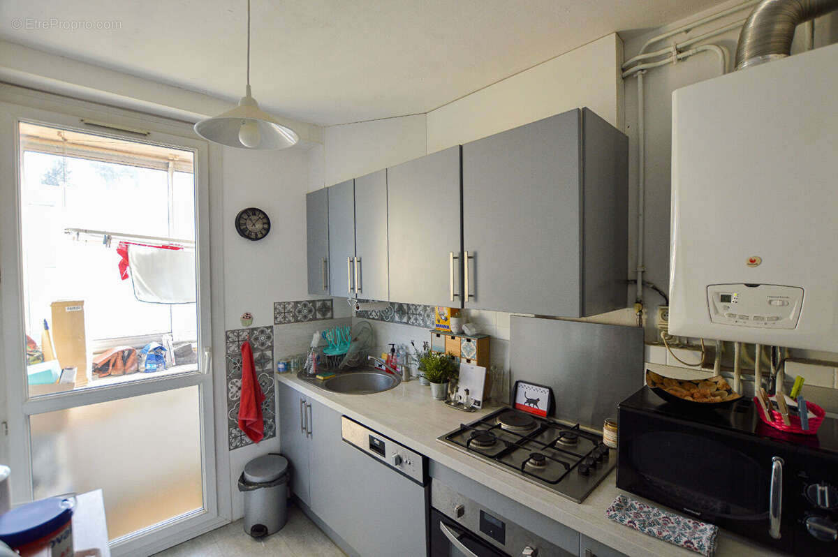 Appartement à MARSEILLE-13E
