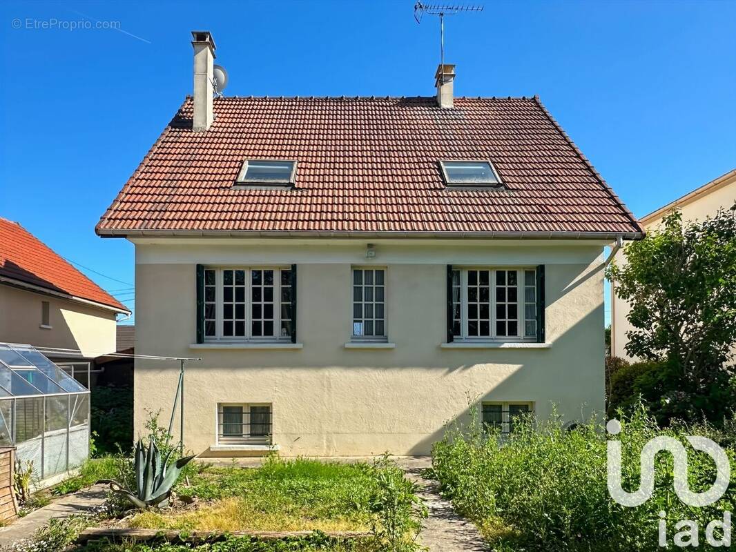 Photo 1 - Maison à TREMBLAY-EN-FRANCE