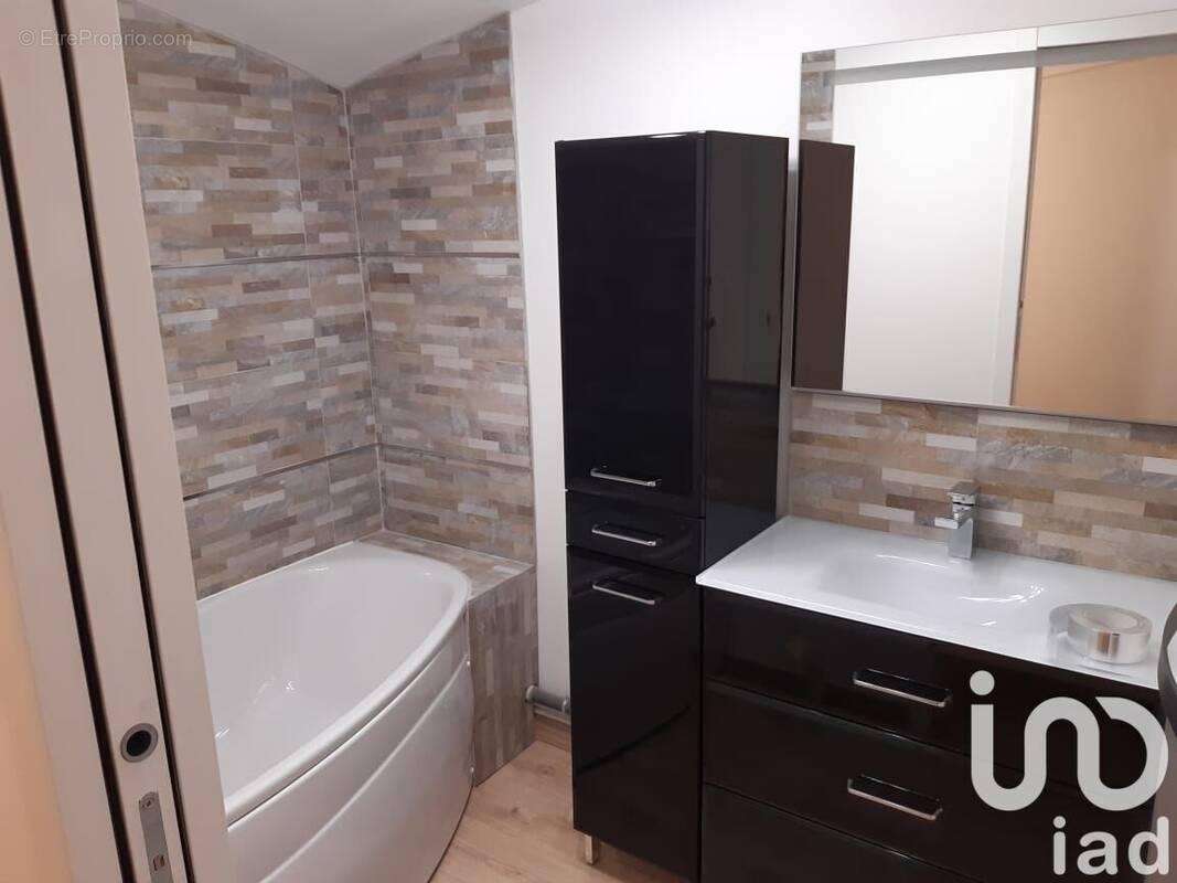 Photo 1 - Appartement à PARIS-8E