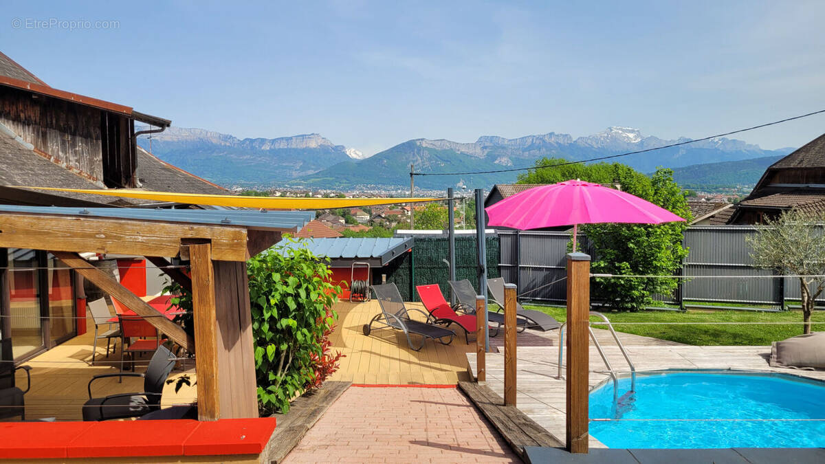 Maison à POISY