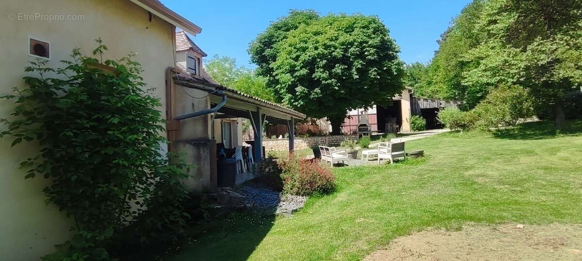 Maison à LALINDE