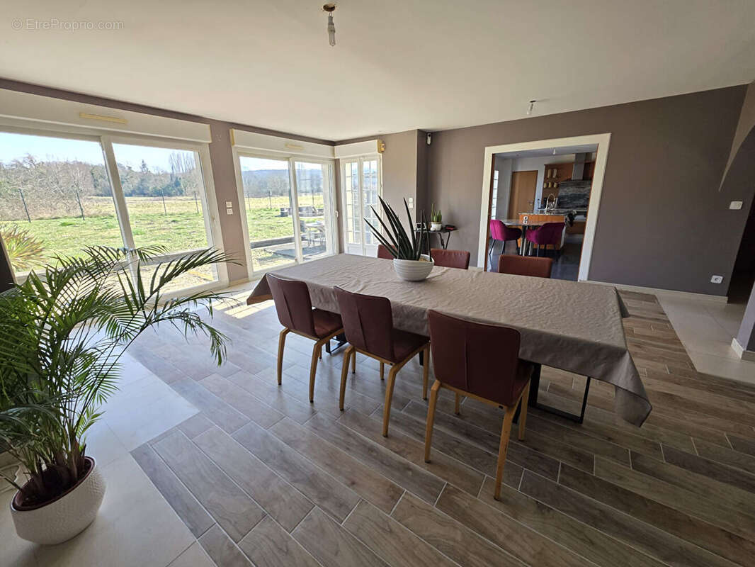 Maison à VIARMES