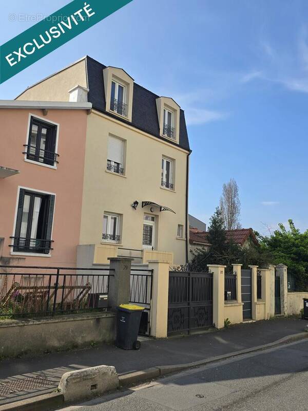 Photo 1 - Maison à LE KREMLIN-BICETRE