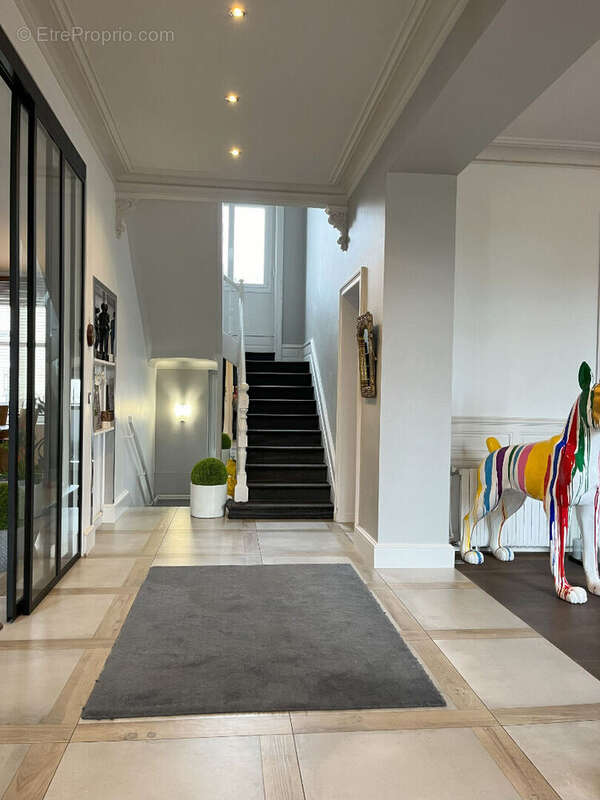 Maison à SAINT-SEBASTIEN-SUR-LOIRE