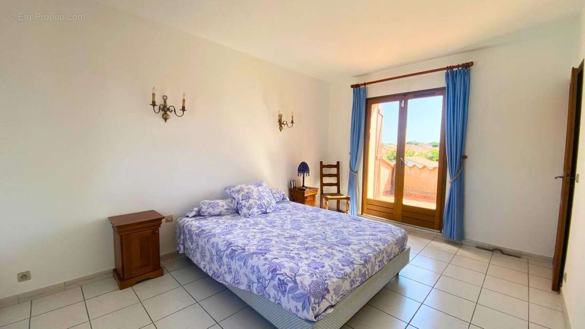 Maison à SAINT-CYPRIEN