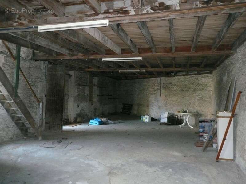 Appartement à COGNAC