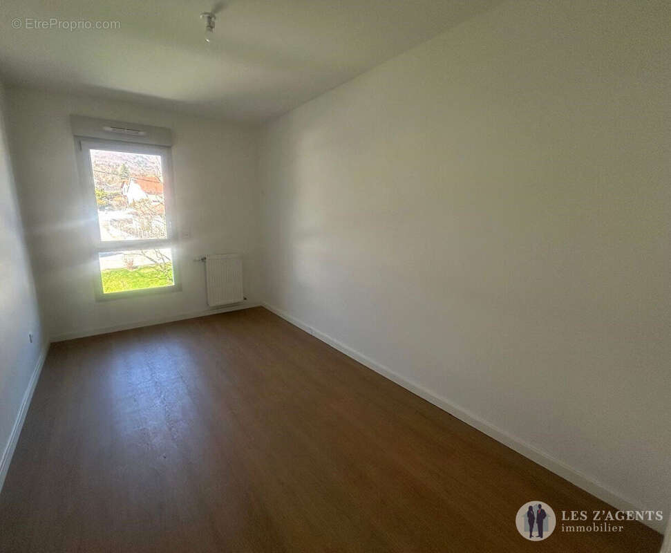 Appartement à CLAIX