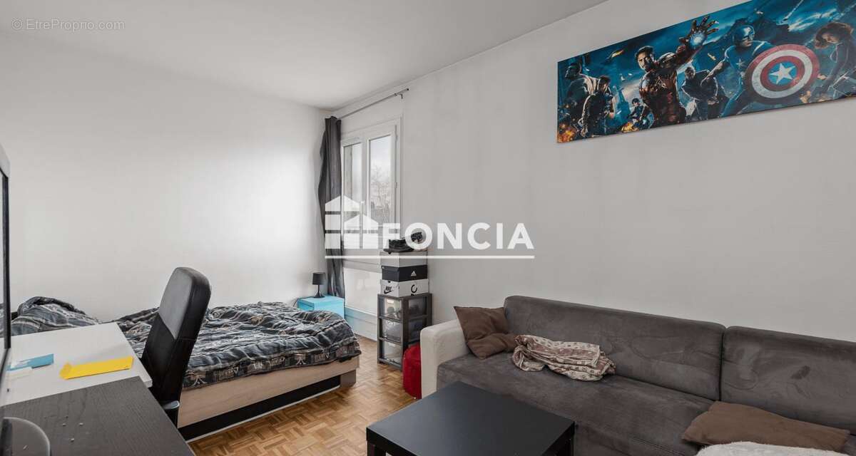 Appartement à MONT-SAINT-AIGNAN