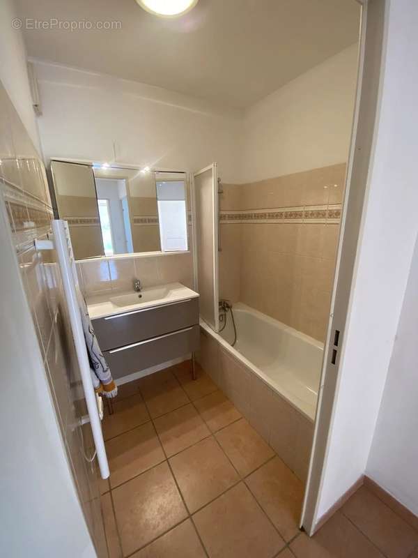 Appartement à MARSEILLE-13E