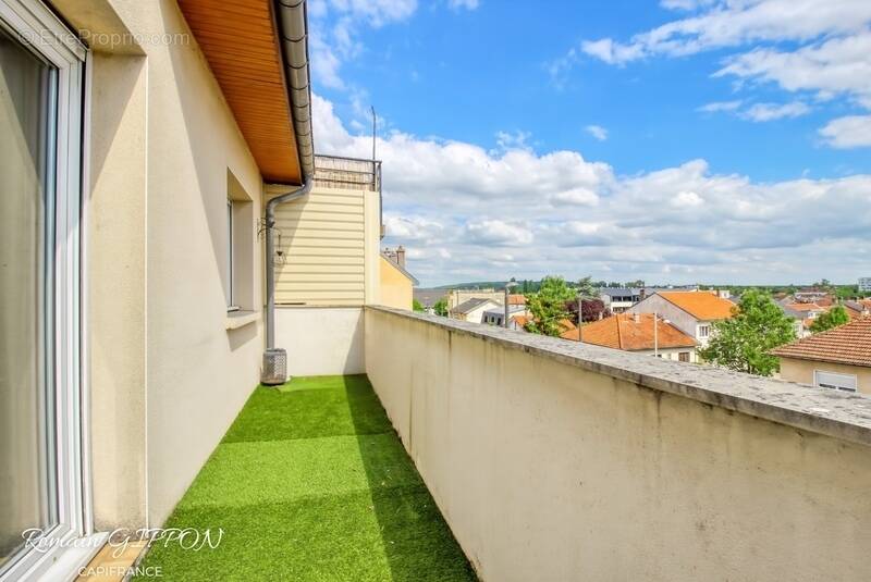 Appartement à ESSEY-LES-NANCY
