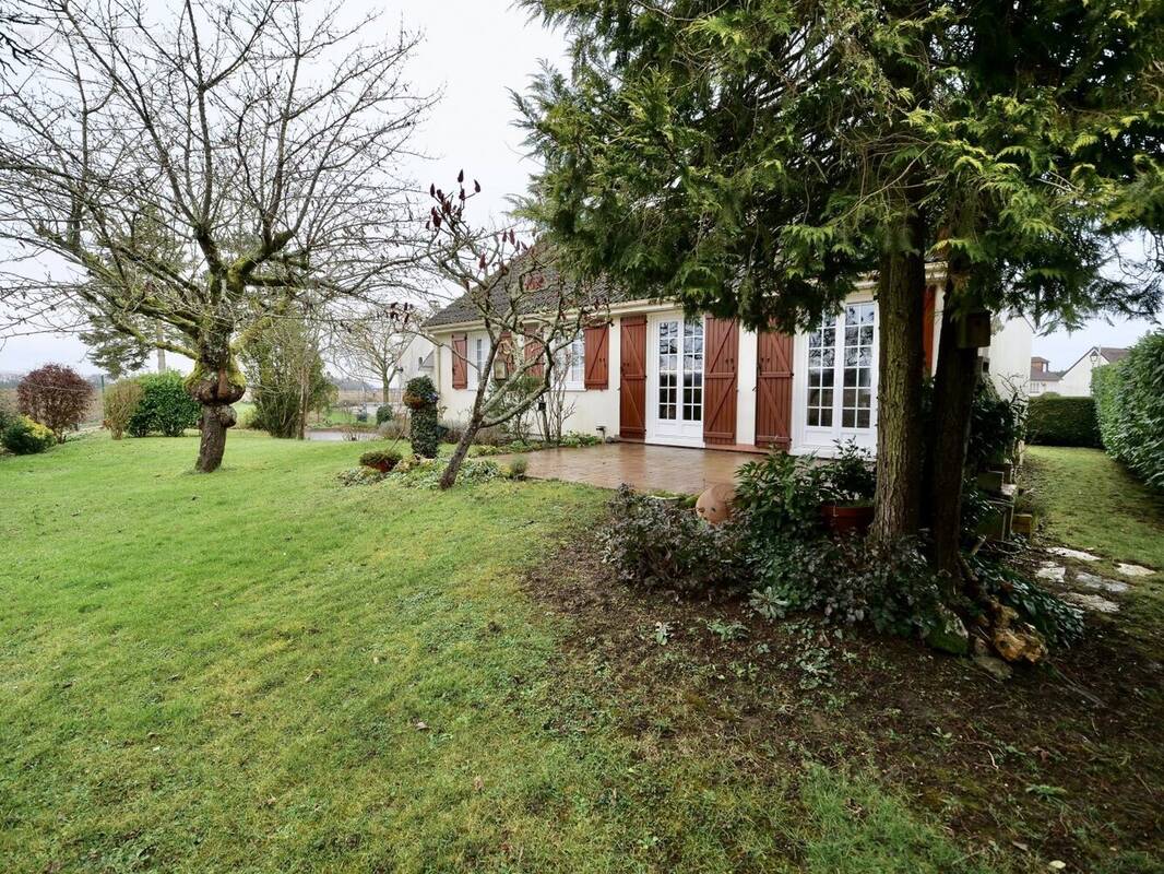 Maison à LE CHATELET-EN-BRIE