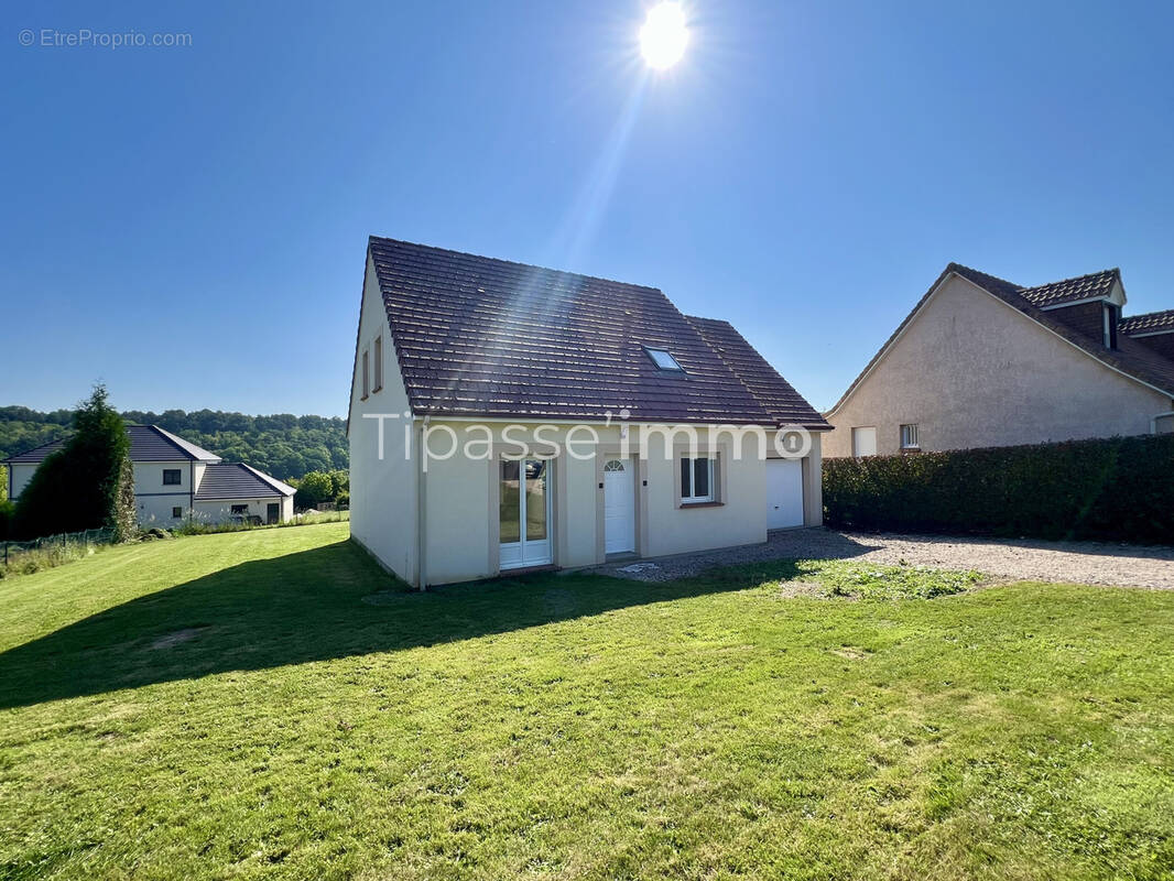 Maison à BRIONNE