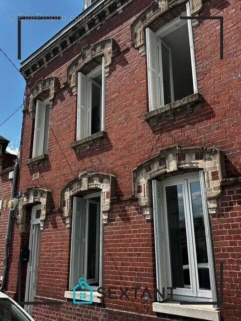 Maison à OISSEL
