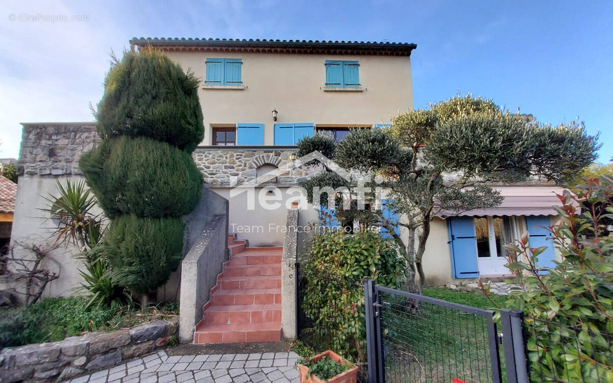 Villa 295 m² - Maison à LES MAGES