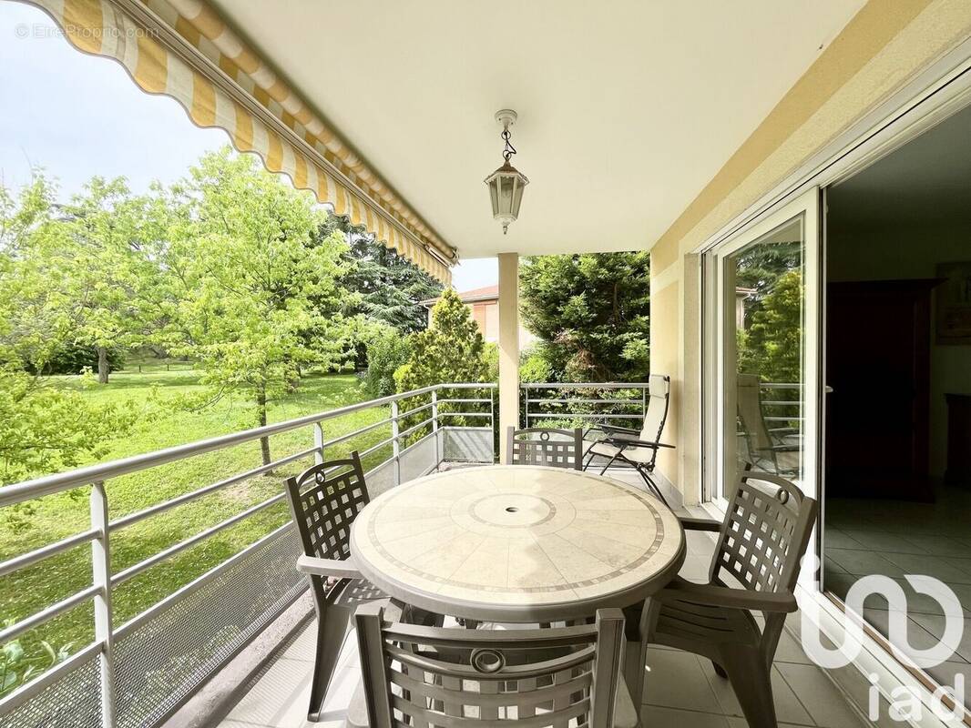 Photo 1 - Appartement à GREZIEU-LA-VARENNE