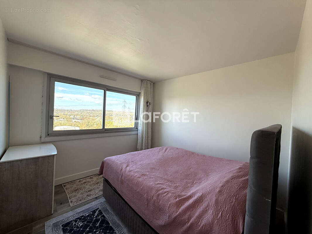 Appartement à SARCELLES