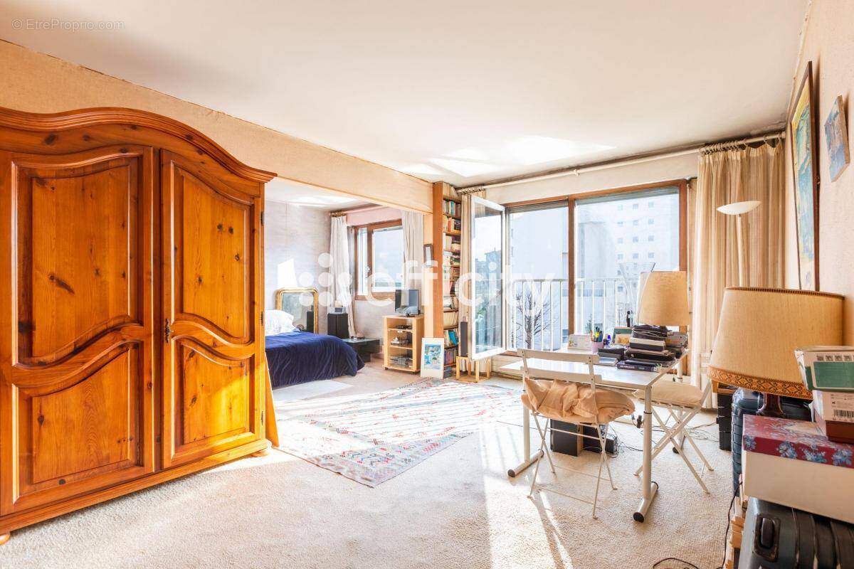 Appartement à MONTROUGE