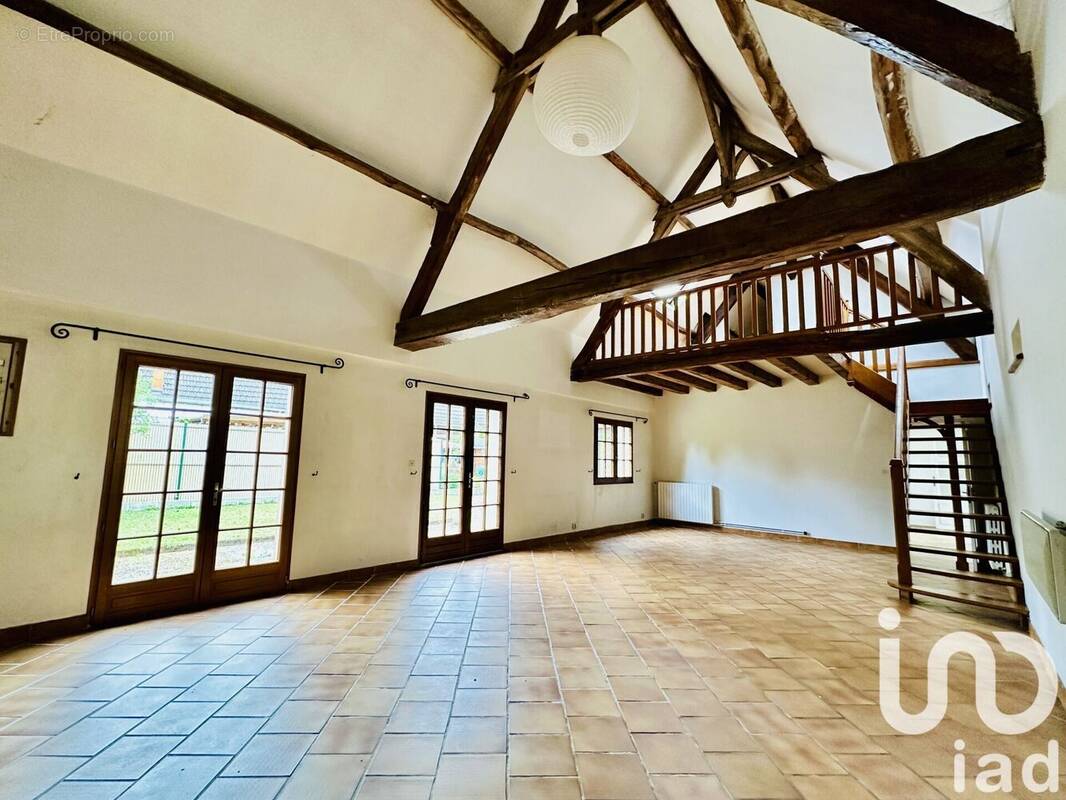 Photo 1 - Maison à SAINT-MARTIN-LONGUEAU