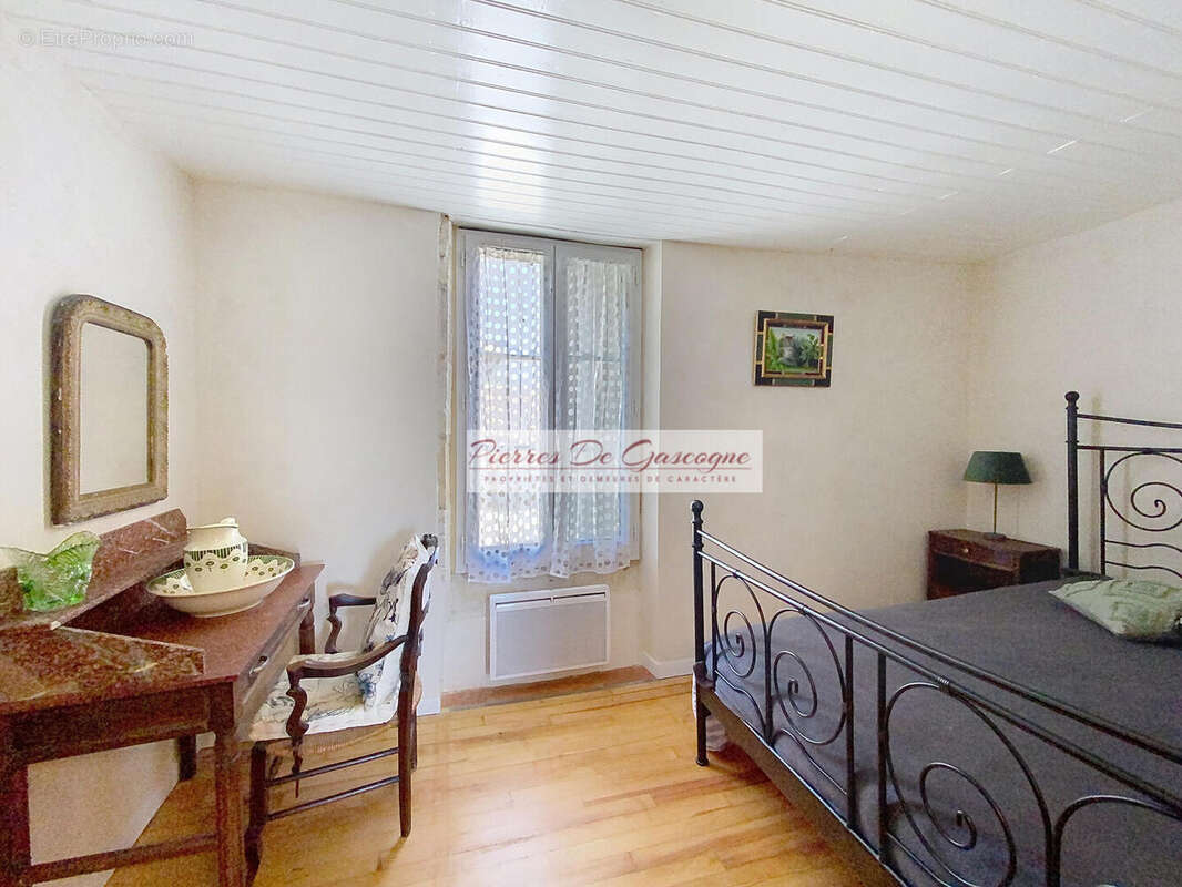 mas0025 - Maison à LECTOURE