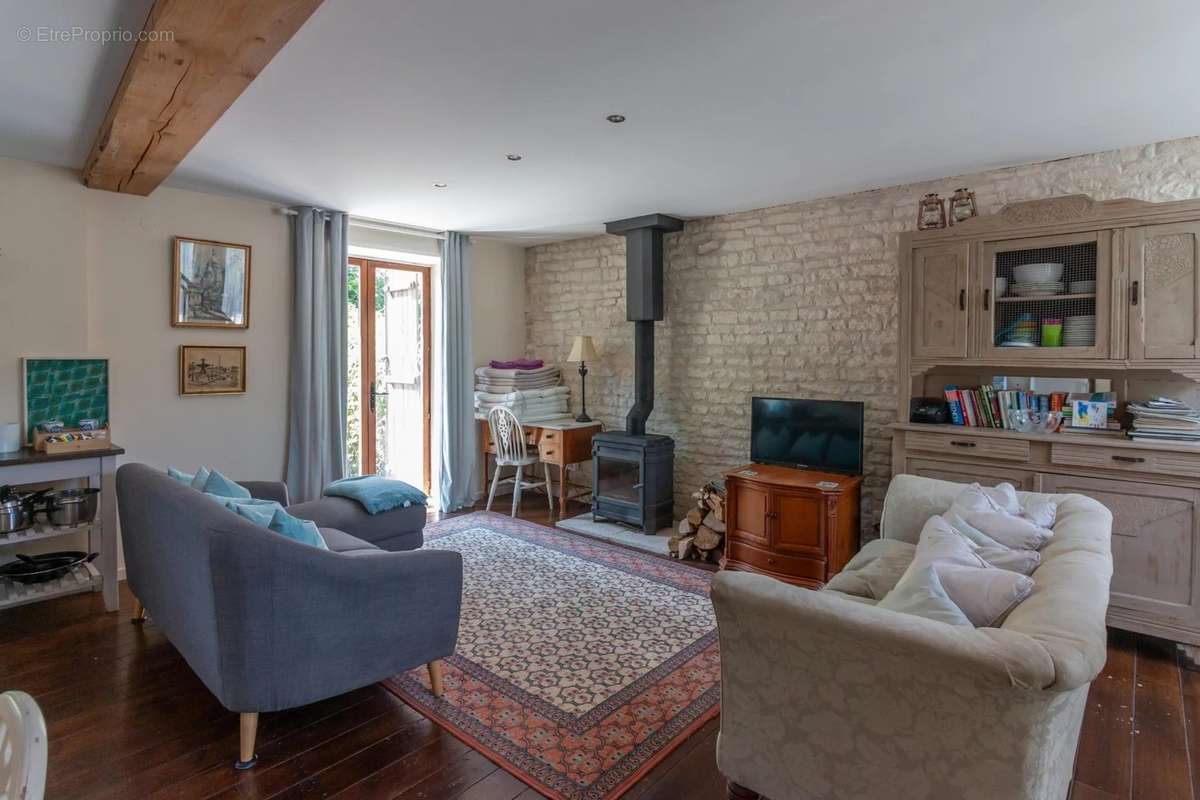 Maison à ROUILLAC