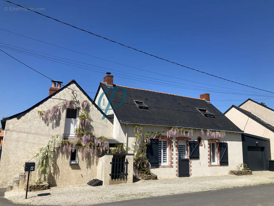 Maison à LIGNE