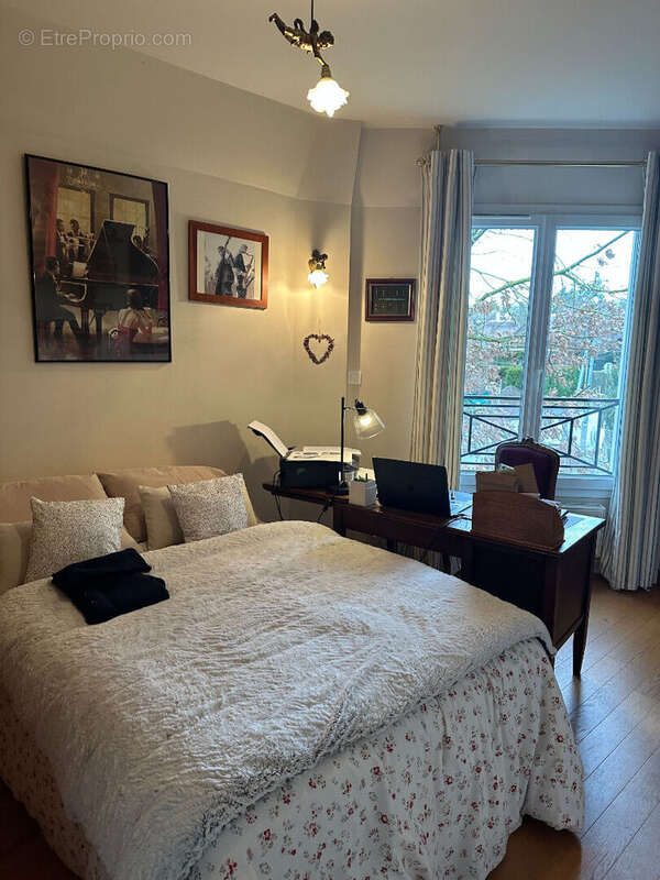 Appartement à LAMORLAYE